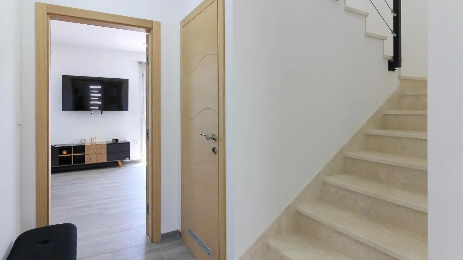 Ferienhaus Mit Privatpool Fuer 7 Personen Ca 130 Qm In Sisan, Istrien Suedkueste Von Istrien 0*, Sisan