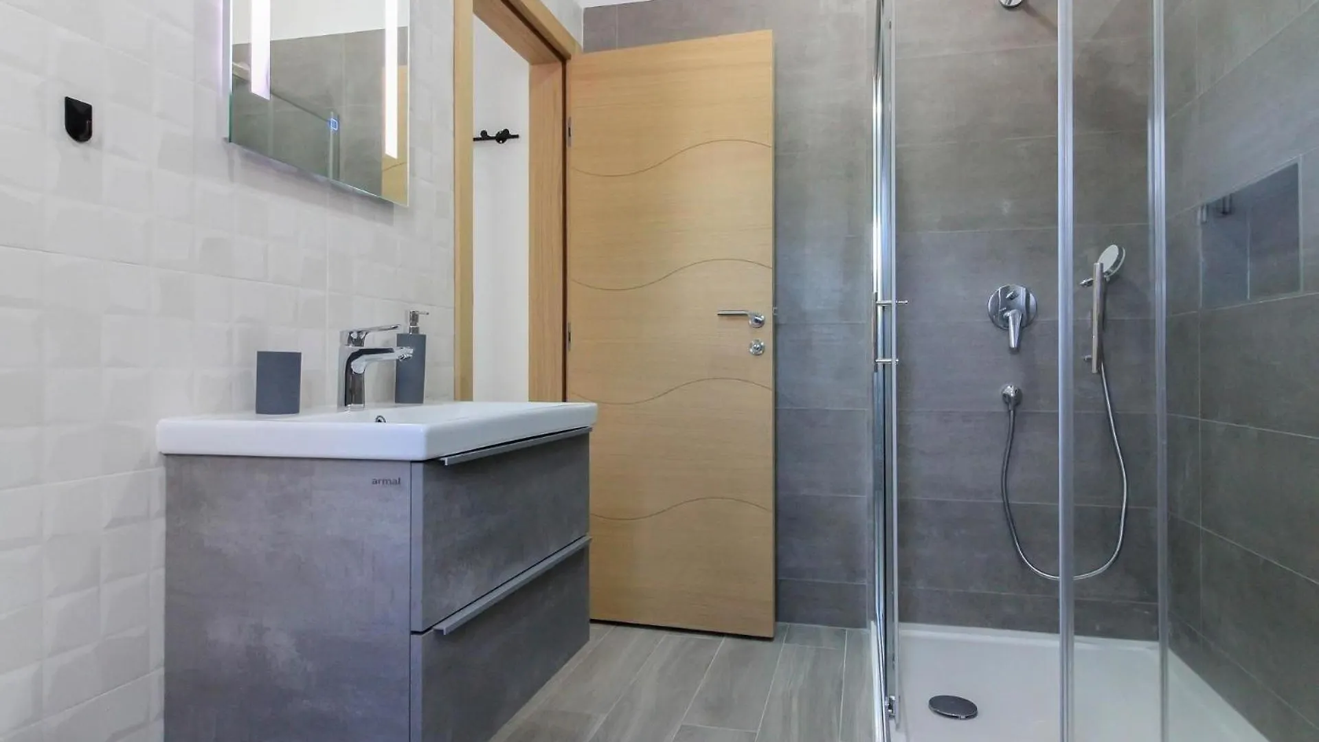 Ferienhaus Mit Privatpool Fuer 7 Personen Ca 130 Qm In Sisan, Istrien Suedkueste Von Istrien